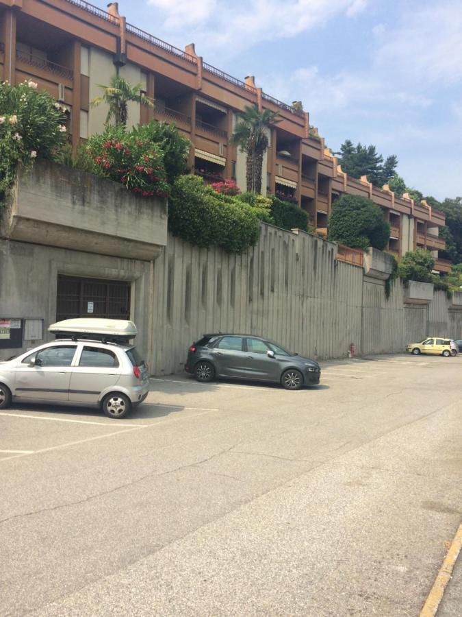 Ferienwohnung Casa Del Lago Maggiore Lesa Exterior foto